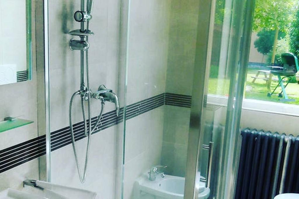 Apartment Piccolo Borgo Castelveccana ภายนอก รูปภาพ
